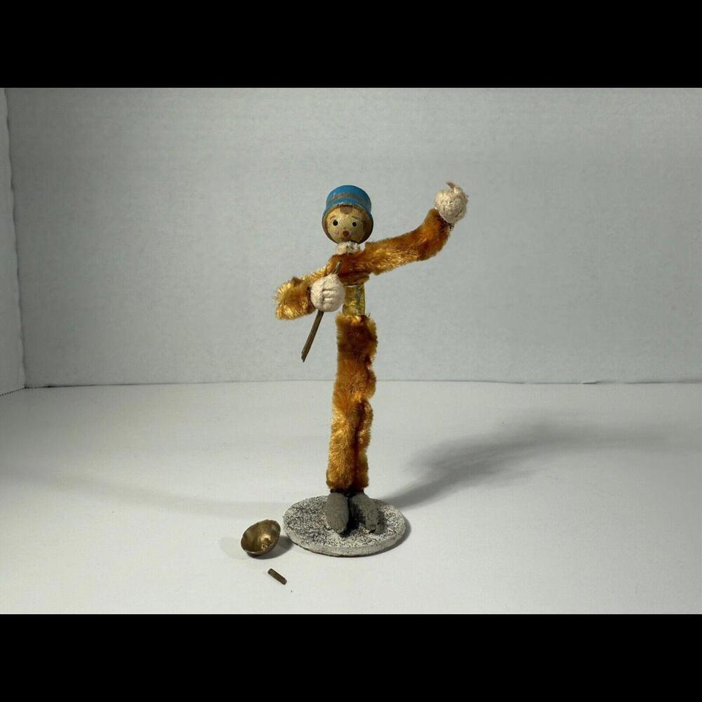 Chenille Japan christmas ornament‎ THE MERRY REVELERS Horn Player Broken 2 Fix